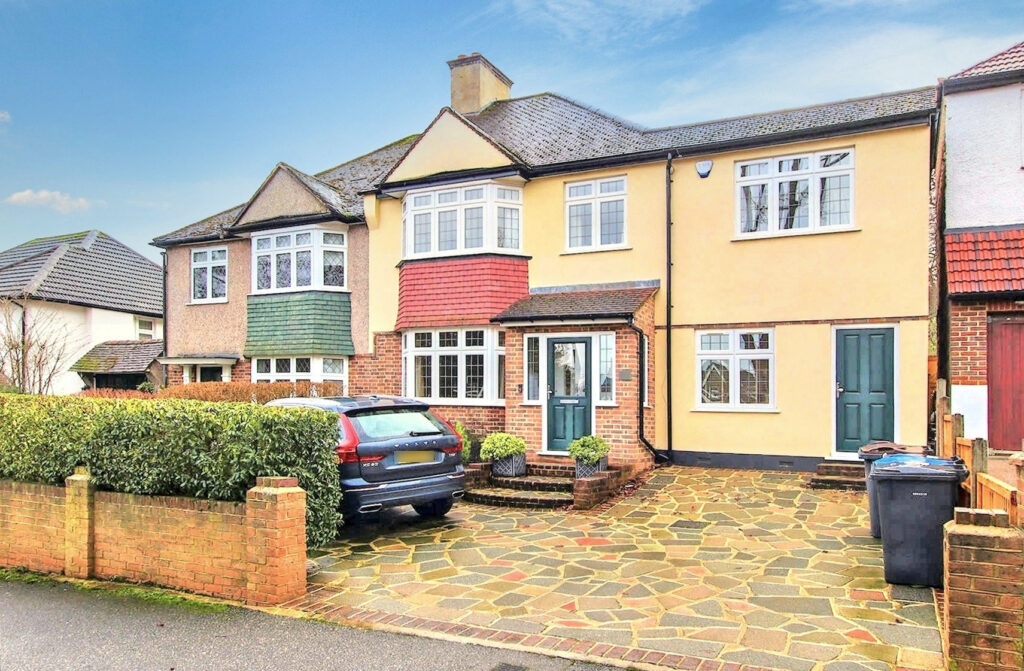 Shirley Church Road, Shirley