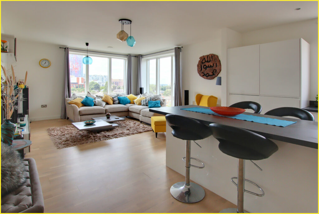 Yardmaster House, Cross Road, East Croydon