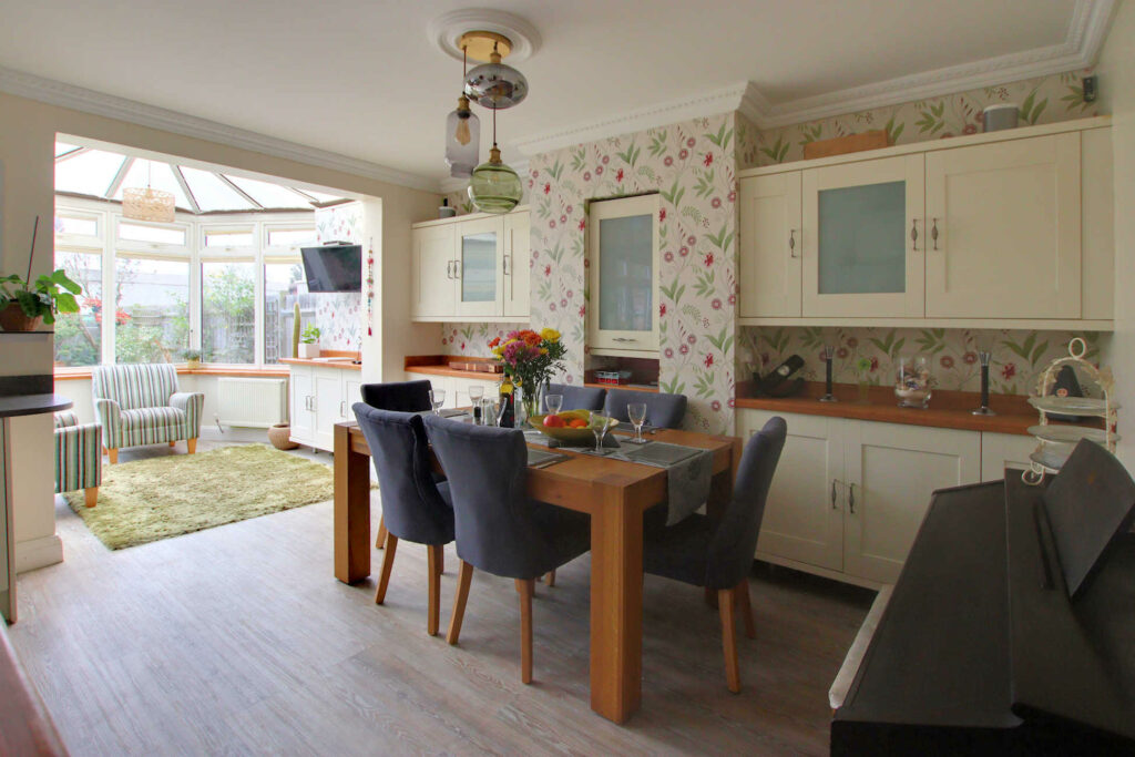 Stokes Road, Shirley