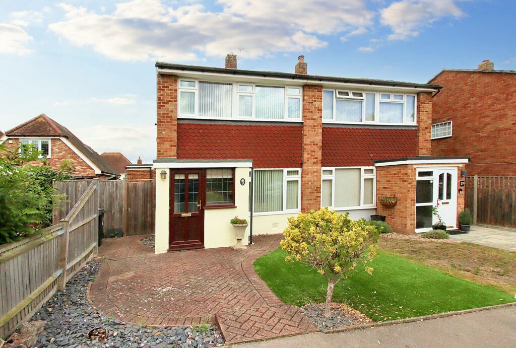 Overstone Gardens, Shirley