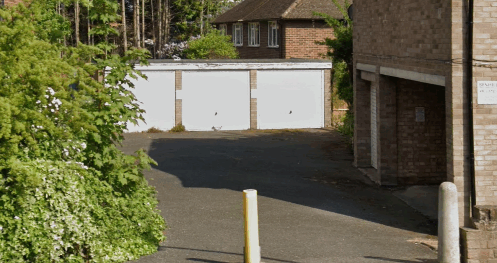 Westmead Road, Sutton, SM1